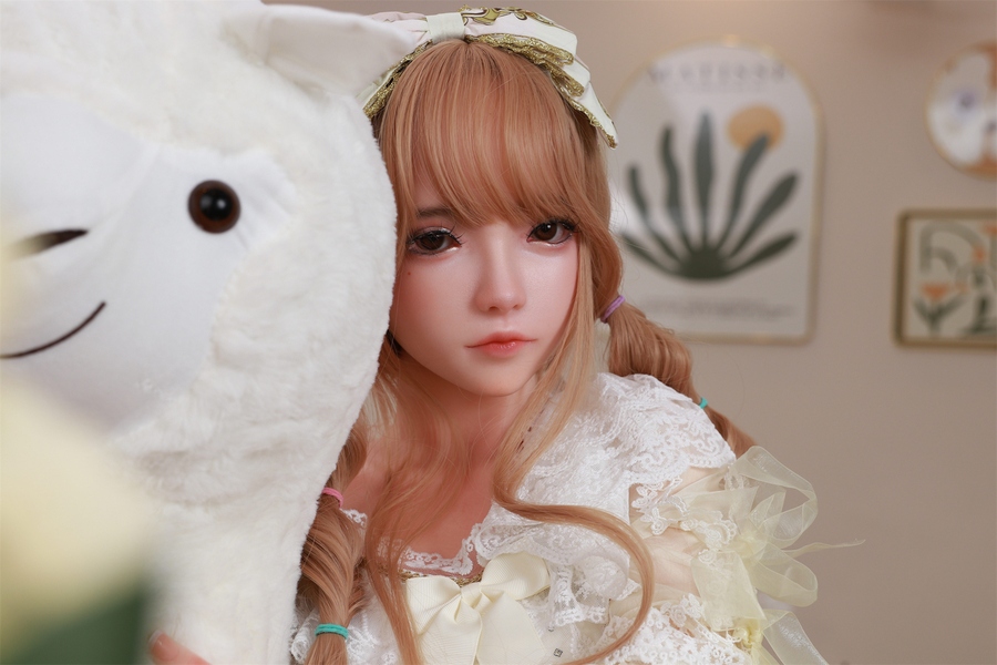 145cm D Cup Silicone Gray Eyes Petite Blonde Anime Sex Doll Detail View 8