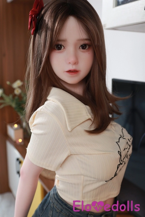 ตุ๊กตาเซ็กส์ญี่ปุ่นไซส์เล็ก คัพ C ขนาด 148 ซม. ริมฝีปากบาง ตาสีเหลืองอำพัน