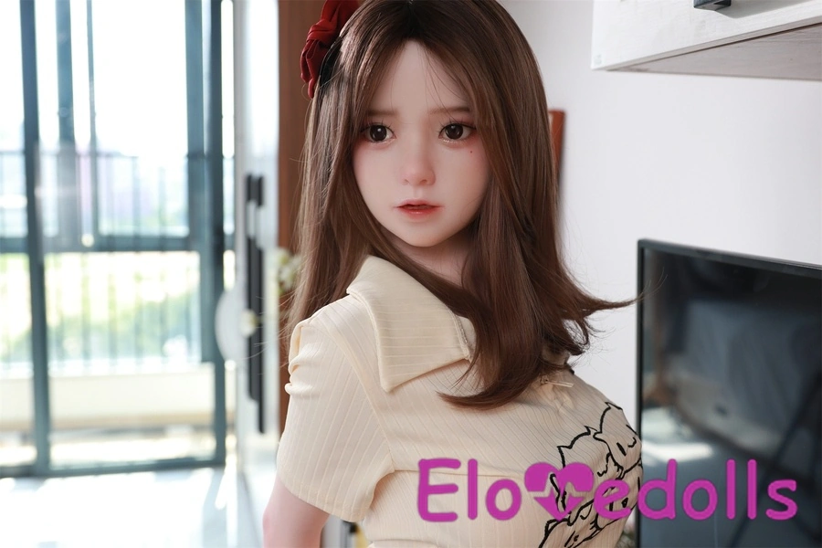 ตุ๊กตาเซ็กส์ญี่ปุ่น คัพ C ขนาด 148 ซม. ริมฝีปากบาง ตาสีเหลืองอำพัน ผมสีน้ำตาลเข้ม แกลเลอรี่ 7