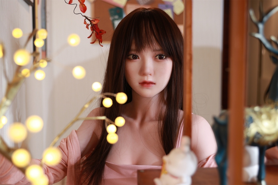 158cm B Cup Silicone Small Breasts Thin Lips Black Japanese Sex Doll Gallery 2