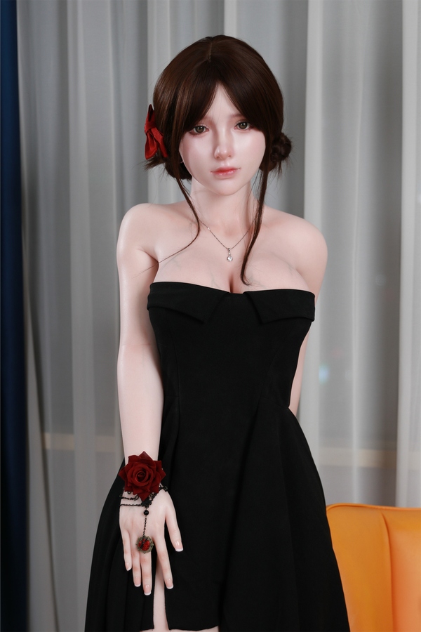 158cm B Cup Silicone Amber Eyes Brunette Thin Lips Chinese Sex Doll Gallery 9