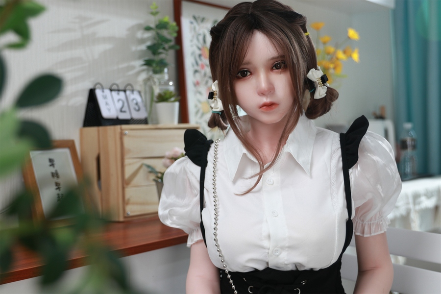 158cm B Cup Silicone Petite White Thin Lips Lifelike Sex Doll Gallery 2