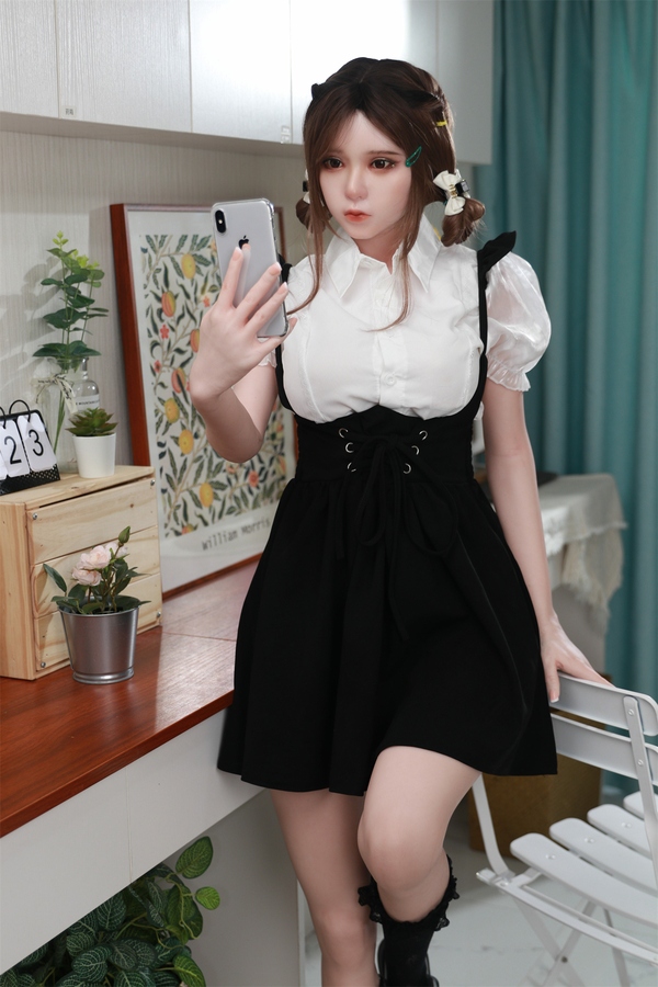 158cm B Cup Silicone Small Breasts White Thin Lips Lifelike Sex Doll Gallery 5
