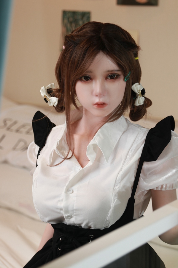 158cm B Cup Silicone Small Breasts Gray Eyes Petite Lifelike Sex Doll Detail View 2