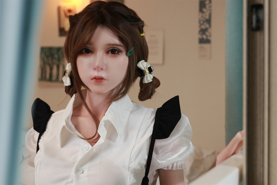 158cm B Cup Silicone Petite Small Breasts White Lifelike Sex Doll Detail View 7