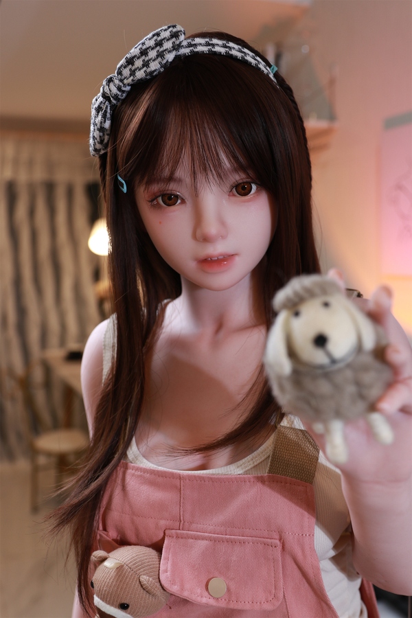 158cm B Cup Silicone Small Breasts Amber Eyes Brunette Anime Sex Doll Gallery 4