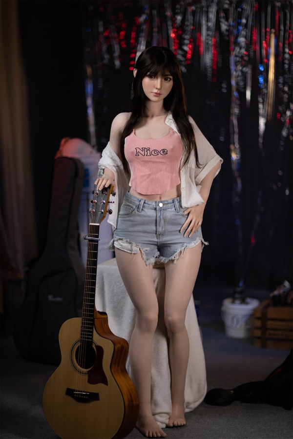 158cm B Cup Silicone Natural Lips Medium Breasts Petite Real Doll Detail View 1