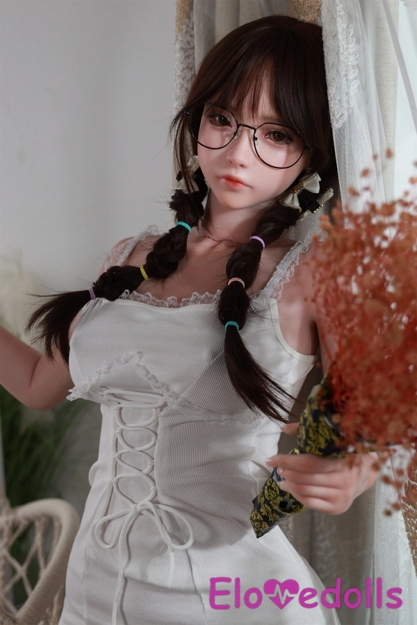 دمية جنسية واقعية صغيرة الحجم من السيليكون بمقاس B بطول 158 سم، ذات شفاه رفيعة، سمراء، معرض 6