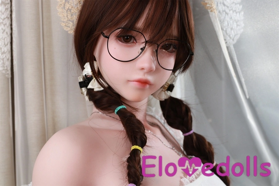 دمية جنسية واقعية صغيرة الحجم من السيليكون بمقاس B وشفتين رفيعتين وجسم صغير وسمراء، عرض التفاصيل 2