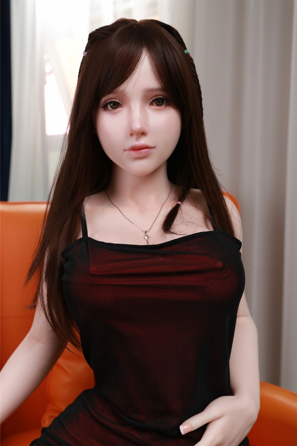 161cm F Cup Silicone Amber Eyes Petite Breasts Black Real Doll Gallery 4