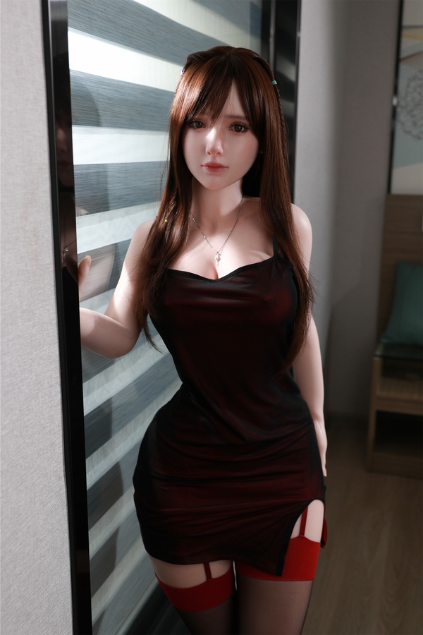 161cm F Cup Silicone Petite Breasts Amber Eyes Voluptuous Real Doll Detail View 1