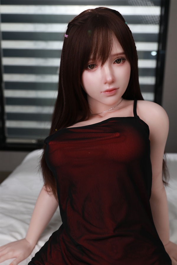 161cm F Cup Silicone Black Petite Breasts Voluptuous Real Doll Detail View 7