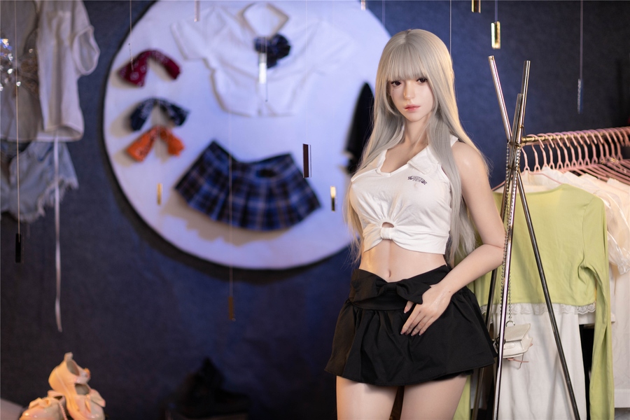 165cm C Cup Silicone White Gray Eyes Thin Lips European Sex Doll Detail View 8