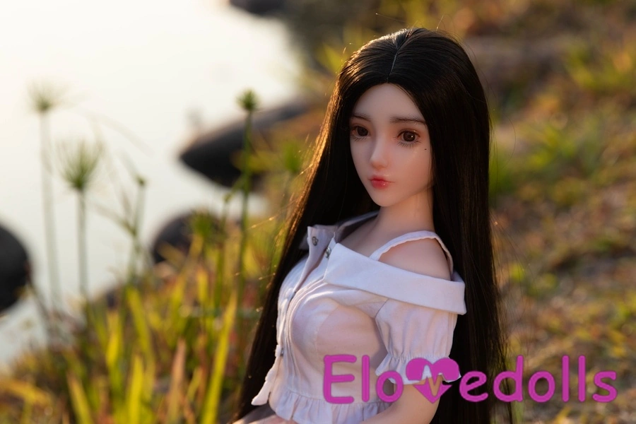 Μίνι κούκλα σεξ με σιλικόνη, μέγεθος C, μέγεθος 65cm, μαύρα λεπτά χείλη, λεπτομέρειες και μέγεθος 1