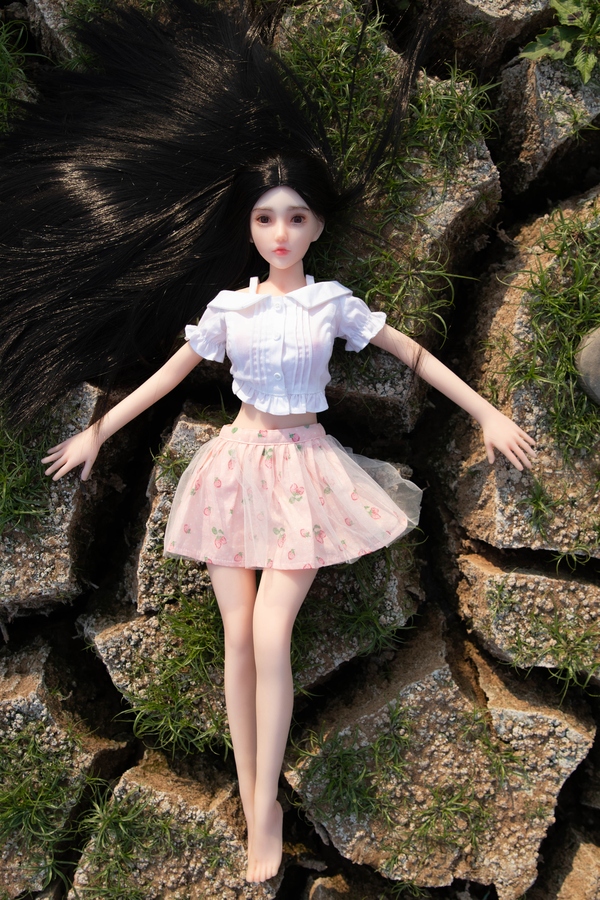 65cm C Cup Silicone Petite Thin Lips Breasts Mini Sex Doll Detail View 12
