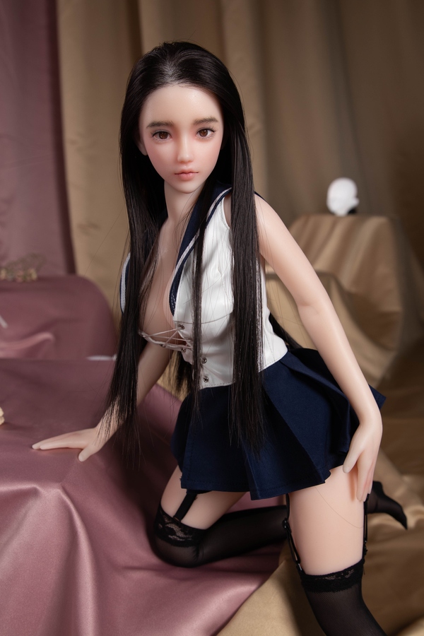 d48023 17 doll