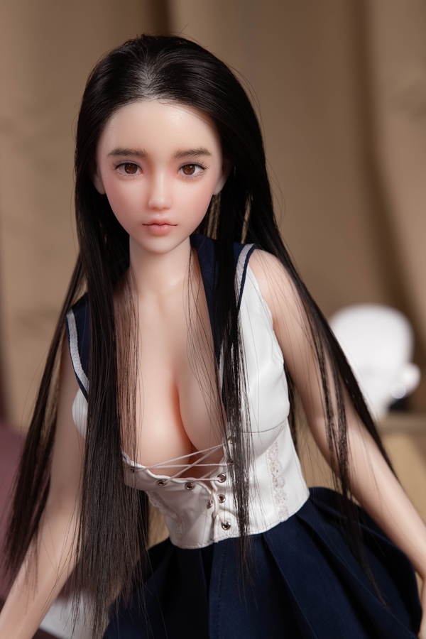 d48023 20 doll