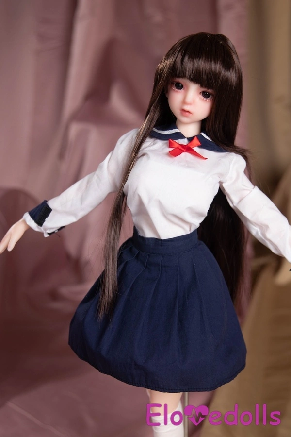 Μίνι κούκλα σεξ με μελαχρινή σιλικόνη, με μικρό στήθος και λεπτά χείλη, 65cm C Cup, Λεπτομέρειες προβολής 4