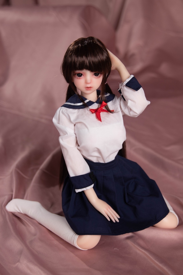 65cm C Cup Silicone Petite Thin Lips Gray Eyes Mini Sex Doll Detail View 9
