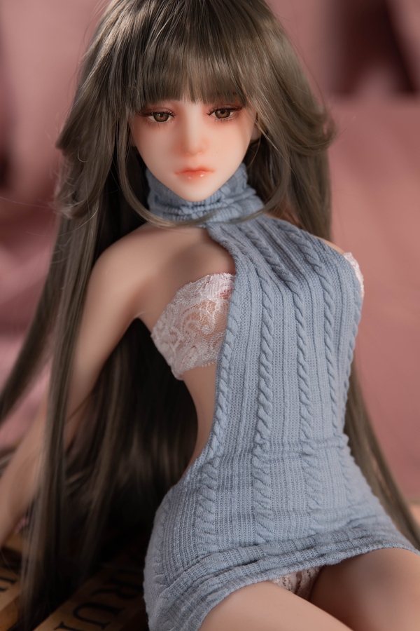 65cm C Cup Silicone Gray Petite Medium Breasts Mini Sex Doll Detail View 3