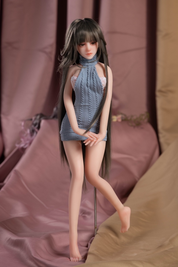 65cm C Cup Silicone Medium Breasts Gray Thin Lips Mini Sex Doll Detail View 7