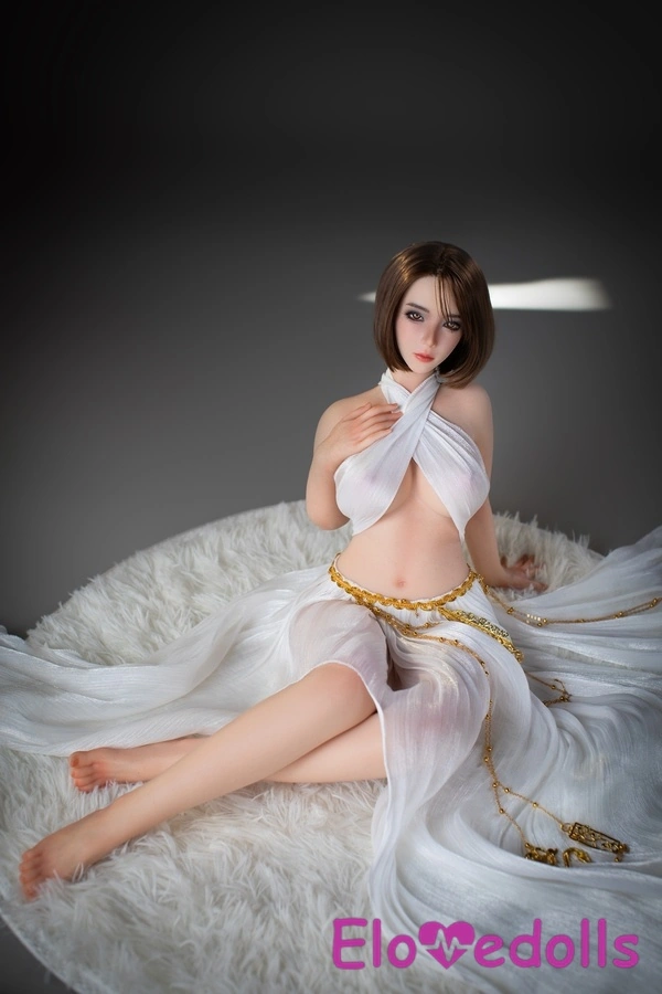 75cm C Cup Silicone Brunette Voluptuous Amber Eyes Lifelike Sex Doll Detail View 2