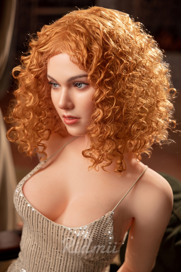 Blonde Glossy Lips Amber Eyes Realistic Sex Doll Detail View 5