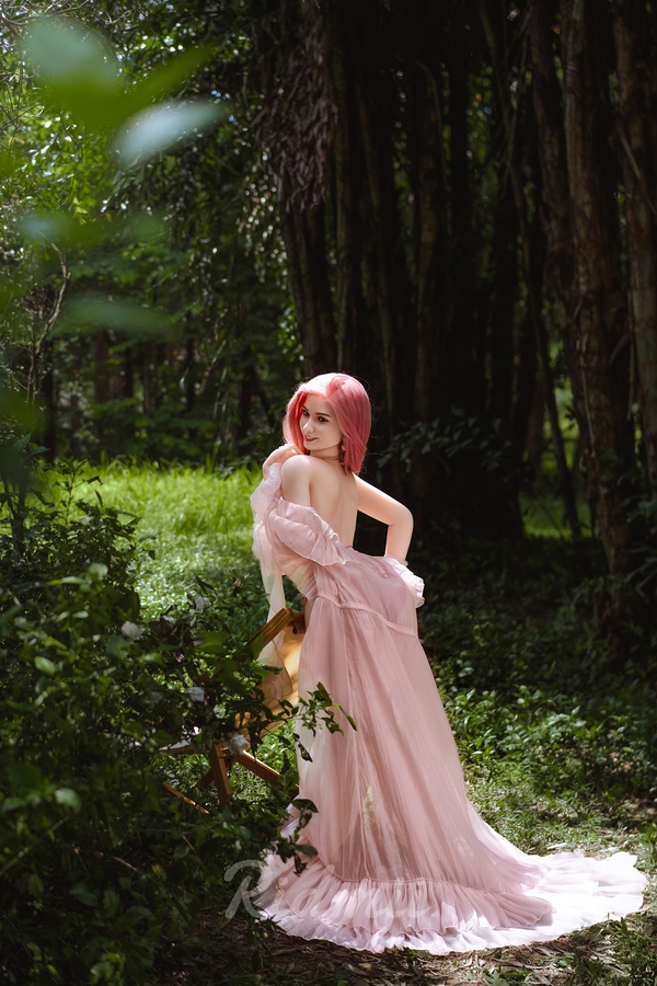 High Grade Pink Petite Breasts BBW Sex Doll Gallery 7