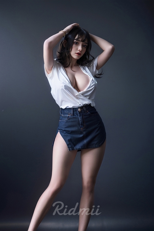 Petite Breasts Brunette Thin Lips Realistic Sex Doll Detail View 3