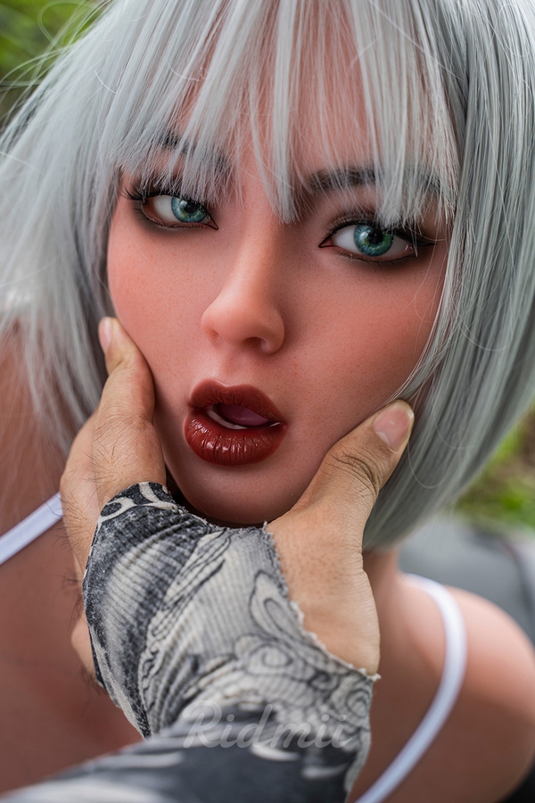 Gray Eyes Voluptuous White BBW Sex Doll Detail View 19