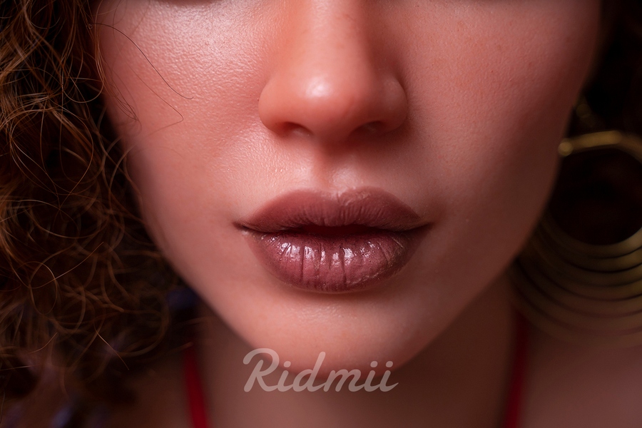 Voluptuous Red Amber Eyes Big Booty Sex Doll Detail View 29