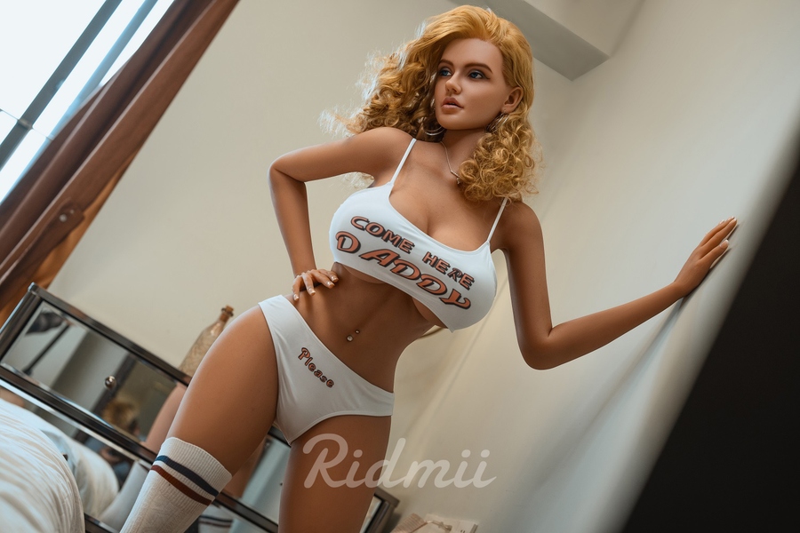 161cm E Cup Silicone Head & TPE Body Petite Breasts Amber Eyes Blonde BBW Sex Doll Gallery 2