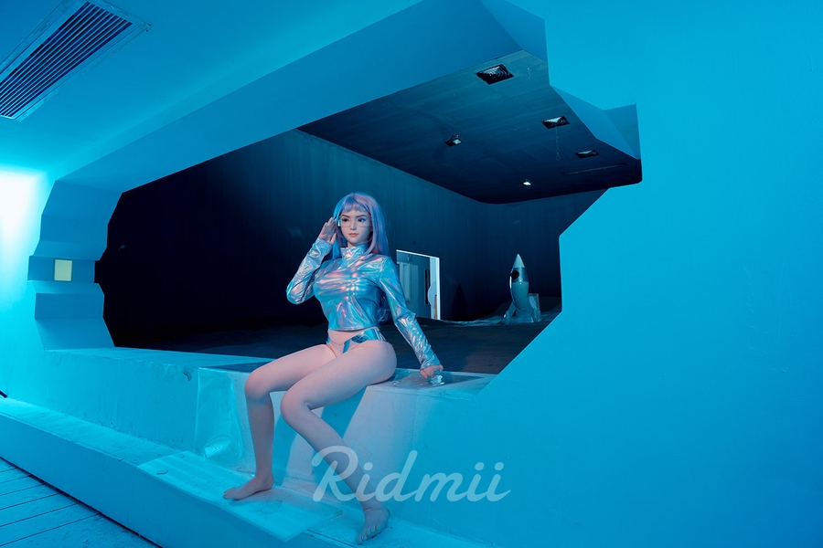 163cm G Cup Silicone Head & TPE Body Blue Eyes Slim Medium Breasts Robot Sex Dolls Detail View 2