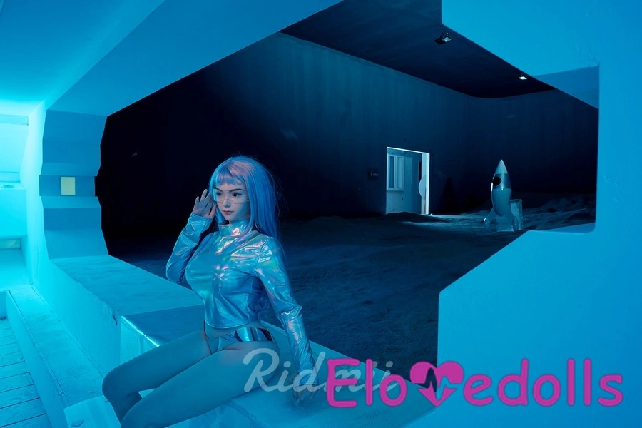 Boneka Seks Robot Ramping Mata Biru Payudara Sedang Payudara Besar 163cm Kepala Silikon & Tubuh TPE Tampilan Detail 4