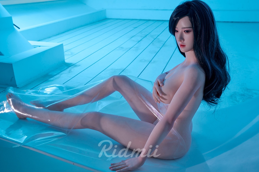 163cm G Cup Silicone Head & TPE Body Medium Breasts Brunette Voluptuous Lifelike Sex Doll Detail View 3