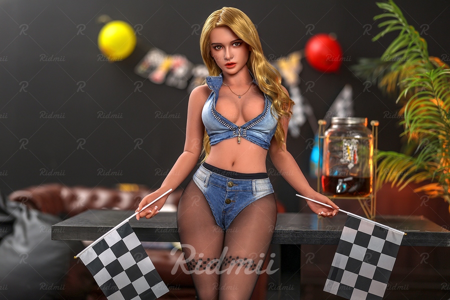 152cm D Cup Silicone Head & TPE Body Full Lips Voluptuous Gray Eyes European Sex Doll Gallery 4