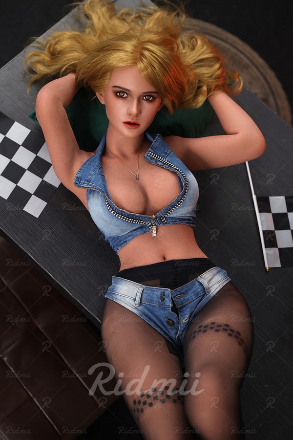 152cm D Cup Silicone Head & TPE Body Full Lips Gray Eyes Voluptuous European Sex Doll Detail View 1