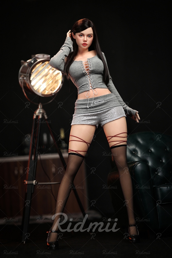 d49065 01 doll