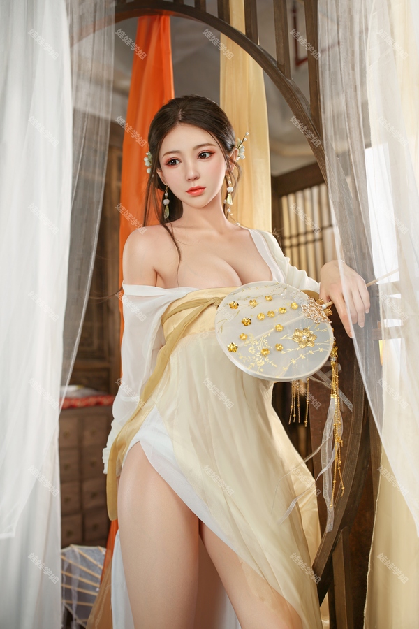168cm E Cup Silicone Head & TPE Body Petite Small Breasts Brunette Celebrity Sex Dolls Gallery 8