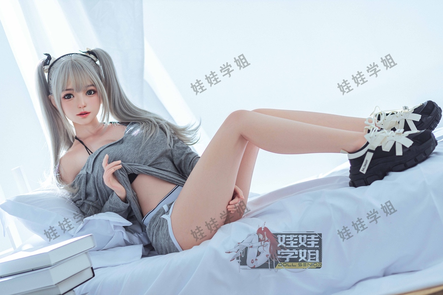 148cm D Cup Silicone Small Breasts Gray Thin Lips Japanese Sex Doll Gallery 4