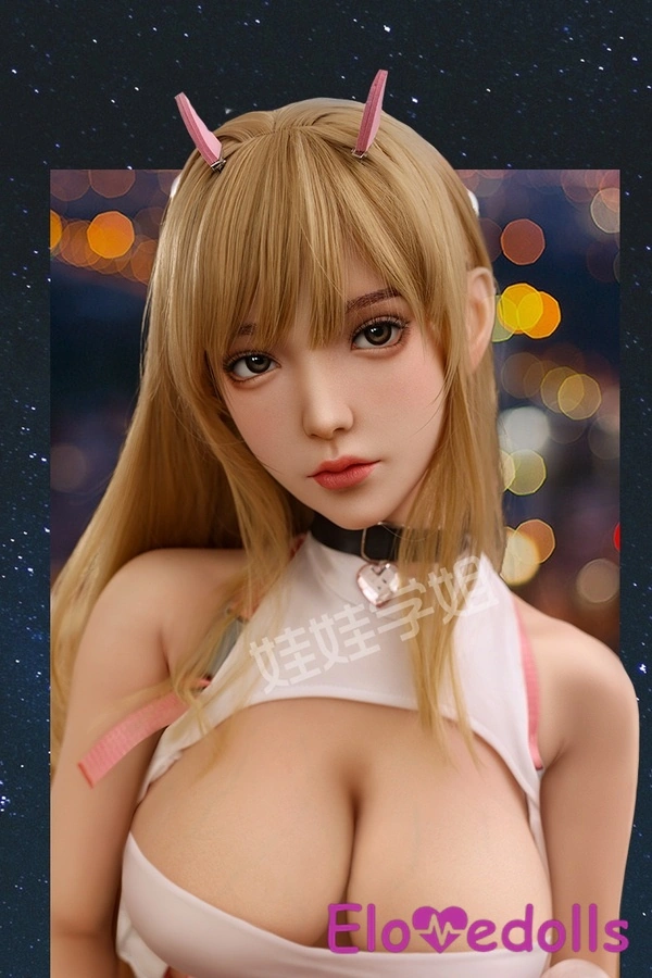 Boneca sexual japonesa atlética de silicone com olhos azuis e seios pequenos de 158 cm