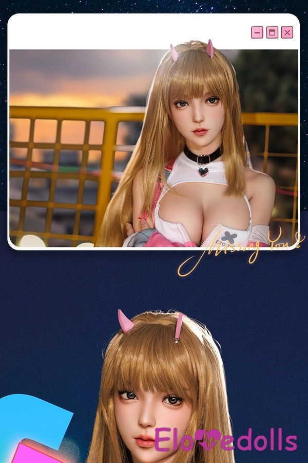 158cm E Cup Silicone Blonde Small Breasts Glossy Lips Japanese Sex Doll Detail View 3