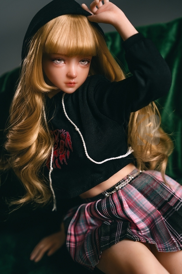 61cm B Cup Silicone Amber Eyes Blonde Small Breasts Mini Sex Doll Product