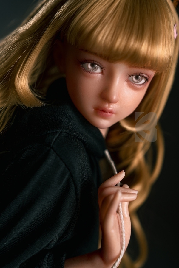 61cm B Cup Silicone Petite Small Breasts Amber Eyes Mini Sex Doll Detail View 9
