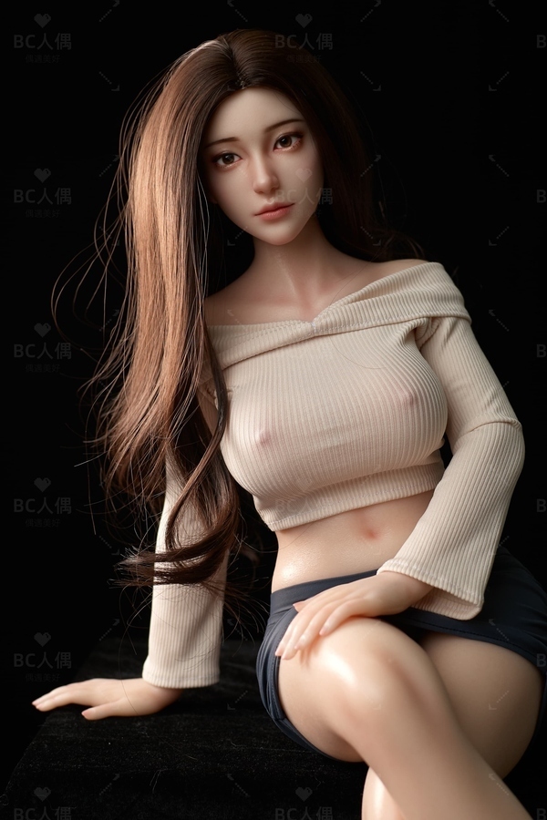 76cm C Cup Silicone Gray Eyes Thin Lips Mini Sex Doll Detail View 3