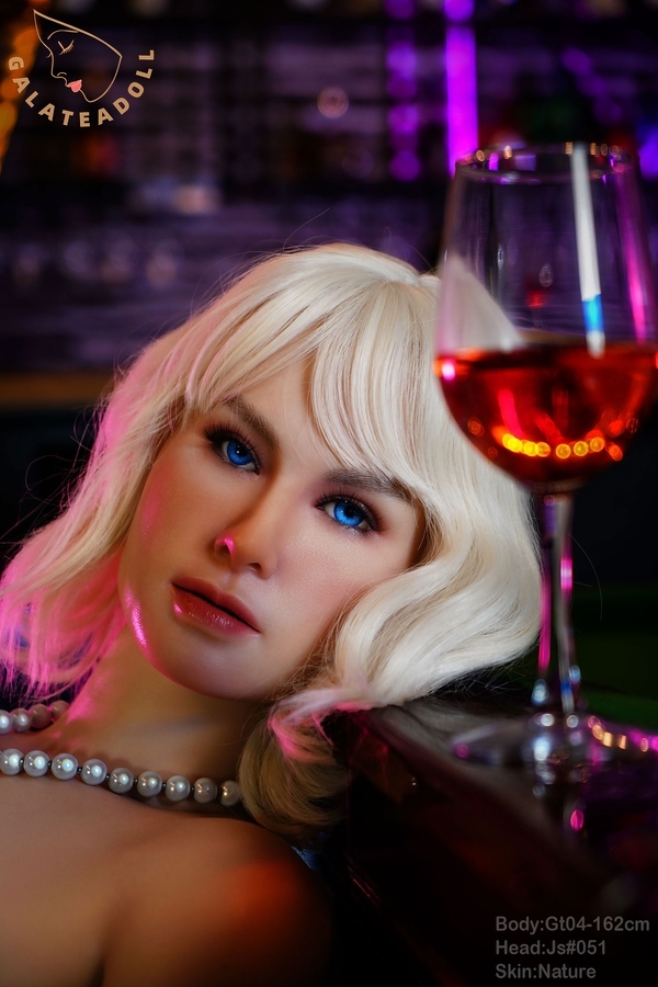 162cm E Cup Silicone Petite Breasts Thin Lips Amber Eyes Realistic Sex Doll Gallery 9