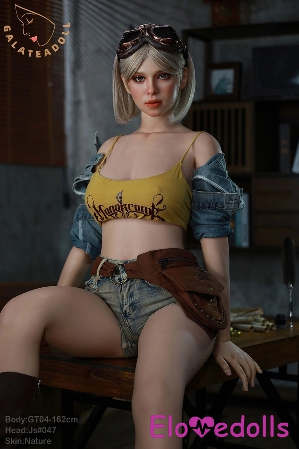 162 सेमी ई कप सिलिकॉन पेटिट ब्रेस्ट एम्बर आइज़ ऑवरग्लास रियलिस्टिक सेक्स डॉल गैलरी 8