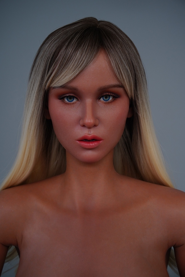 167cm D Cup Silicone Blonde Petite Breasts Voluptuous Realistic Sex Doll Detail View 17