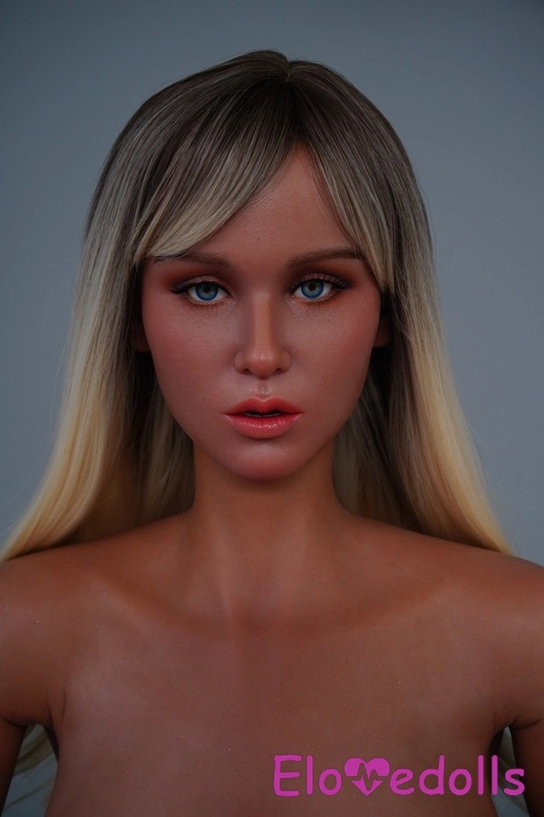 عروسک جنسی سیلیکونی بلوند با سینه‌های کوچک و جذاب، مدل D Cup، نمایش جزئیات 17
