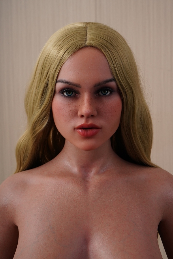 164cm E Cup Silicone Blue Eyes Voluptuous Natural Lips Realistic Sex Doll Detail View 15